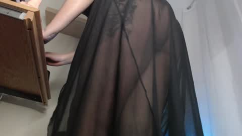 Snapshot of genesisgems11_ chatting on December 31, 9:21 am Genesis online show from December 31, 9:21 am