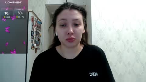Snapshot of genev__ievee chatting on May 31, 4:36 pm genev__ievee online show from May 31, 4:36 pm