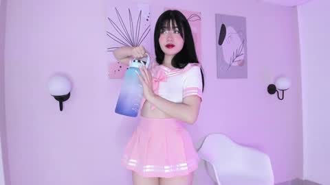 Snapshot of gennesis_love chatting on December 24, 8:22 am Sofia online show from December 24, 8:22 am