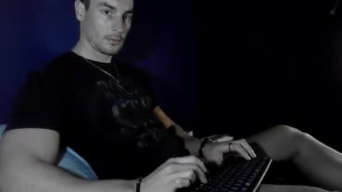 Snapshot of genraro69 chatting on June 8, 2:23 am Genaro online show from June 8, 2:23 am