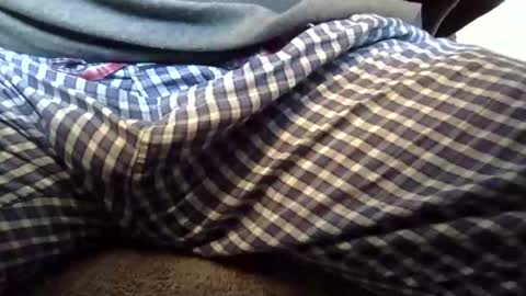 Snapshot of gent063 chatting on March 31, 12:38 pm gent063 online show from March 31, 12:38 pm