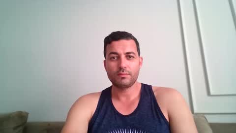 Snapshot of genteldevil chatting on April 4, 1:41 pm genteldevil online show from April 4, 1:41 pm
