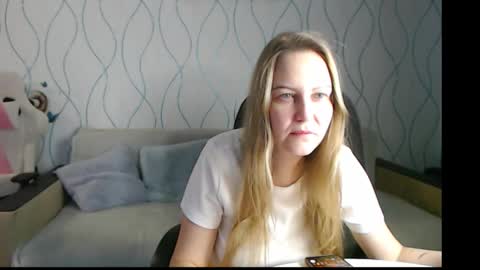 Alice online show from December 17, 12:44 pm