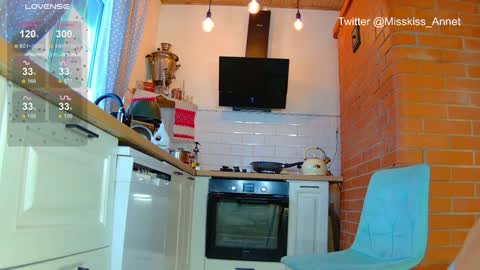 Anna online show from January 14, 11:31 am