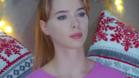 Snapshot of gentlerossi chatting on December 14, 5:25 pm GentleRossi online show from December 14, 5:25 pm