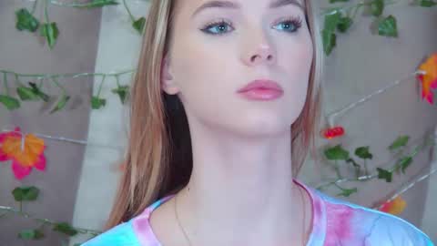 Snapshot of gentlerossi chatting on October 4, 6:06 pm GentleRossi online show from October 4, 6:06 pm