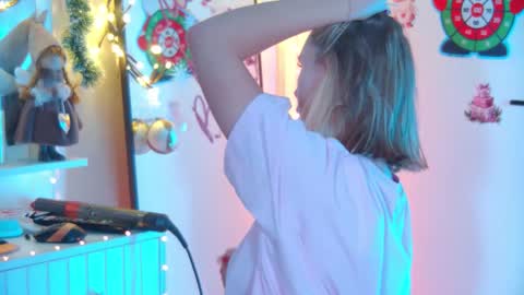 GentleRossi online show from January 9, 5:04 pm