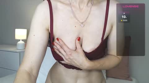 Elena online show from November 2, 8:17 am