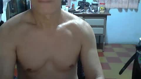 Genuino online show from November 23, 12:43 am