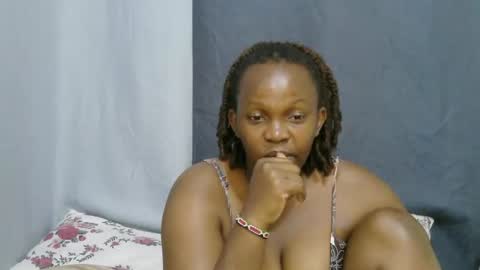 georgeous_kimberly online show from April 20, 7:33 am