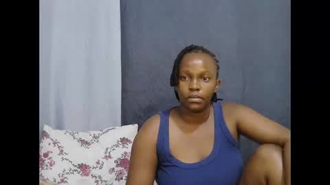 georgeous_kimberly online show from May 26, 2:18 am