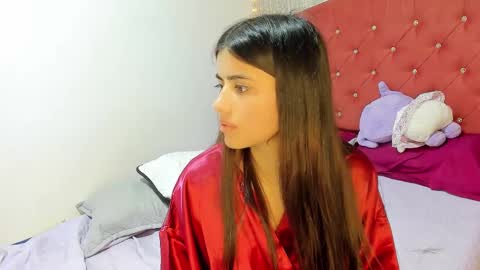 georgia_oli online show from December 3, 5:12 pm