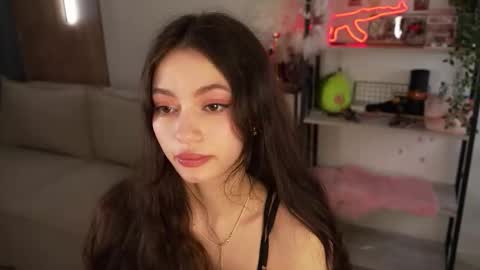 Snapshot of georgiamorandi chatting on March 8, 9:24 am georgiamorandi online show from March 8, 9:24 am