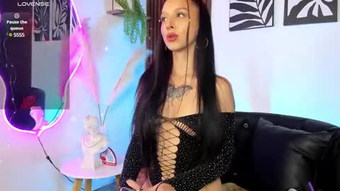 Snapshot of georgina_caruso chatting on January 20, 12:39 pm Georgina Caruso online show from January 20, 12:39 pm