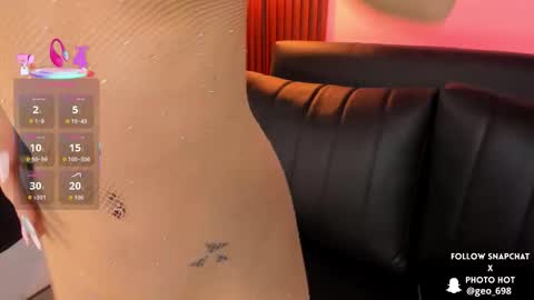 Snapshot of georgina_caruso chatting on September 27, 4:06 am Georgina Caruso online show from September 27, 4:06 am