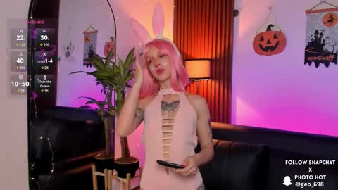 Snapshot of georgina_caruso chatting on October 29, 4:04 am Georgina Caruso online show from October 29, 4:04 am