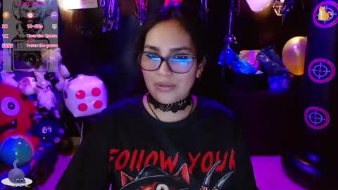 Snapshot of georgina_moon chatting on February 26, 3:05 am Vicky online show from February 26, 3:05 am