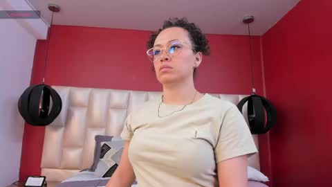 Georgina  online show from April 22, 11:34 am