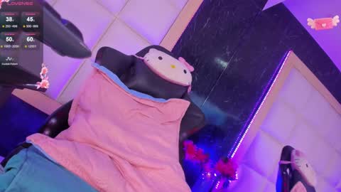 Snapshot of georginacute_ chatting on February 20, 5:51 pm Georgina online show from February 20, 5:51 pm
