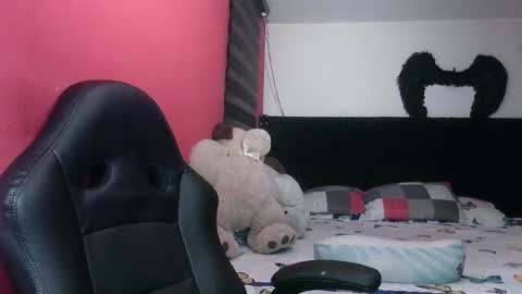 Georgina  online show from March 18, 12:47 am