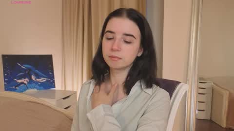 My name is Kelly online show from October 30, 3:30 am