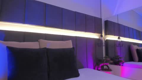 Kendal  online show from December 23, 9:51 pm