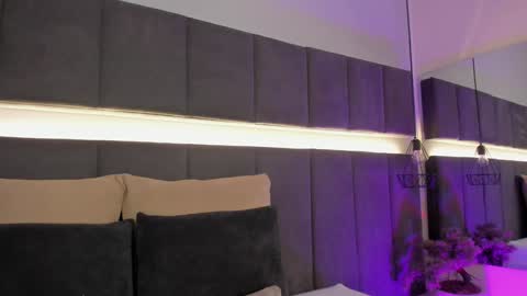 Kendal  online show from January 4, 10:55 pm