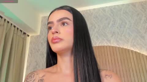 Kendal  online show from September 14, 11:48 pm