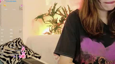 Snapshot of gerberablooms77 chatting on March 22, 12:47 am gerberablooms77 online show from March 22, 12:47 am