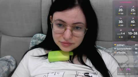 Snapshot of german_eva chatting on January 11, 11:24 pm Eva online show from January 11, 11:24 pm