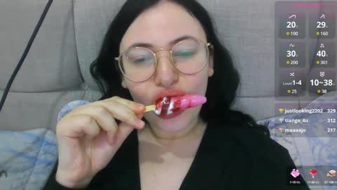 Snapshot of german_eva chatting on February 2, 12:02 pm Eva online show from February 2, 12:02 pm