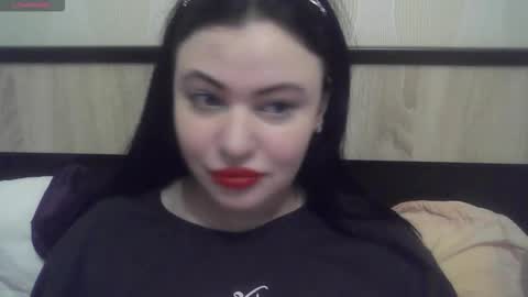 Eva online show from November 9, 1:20 pm