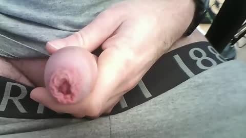 germandaddydick1 online show from February 15, 7:16 am