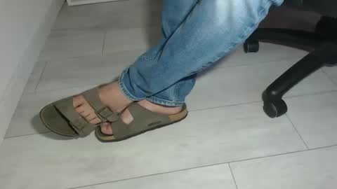 GermanSoleBro online show from February 2, 8:24 am