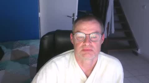 Snapshot of geronemo62 chatting on March 27, 7:35 pm geronemo62 online show from March 27, 7:35 pm