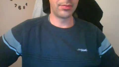 Snapshot of geronimo_2 chatting on December 16, 7:00 pm geronimo_2 online show from December 16, 7:00 pm