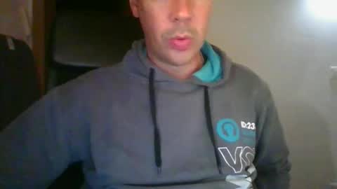 Snapshot of geronimo_2 chatting on November 16, 7:08 pm geronimo_2 online show from November 16, 7:08 pm