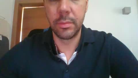 Snapshot of geronimo_2 chatting on January 6, 9:46 am geronimo_2 online show from January 6, 9:46 am