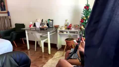 gerson229 online show from November 29, 1:25 pm