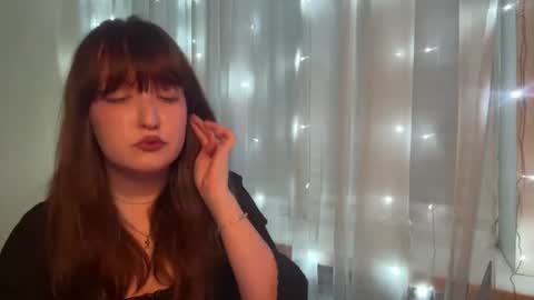 Lora online show from August 4, 9:17 pm