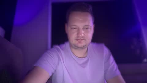 Snapshot of gerwinn chatting on December 14, 7:40 pm Gerwinn online show from December 14, 7:40 pm