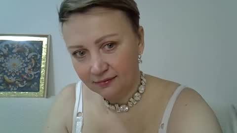 Snapshot of gessy_angel chatting on April 3, 6:44 am gessy_angel online show from April 3, 6:44 am