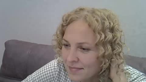 gessy_vellian8 online show from October 21, 2:18 pm