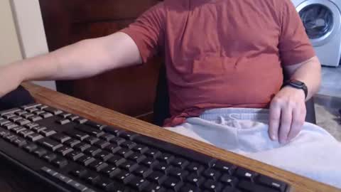 gethoggy online show from April 3, 10:41 pm