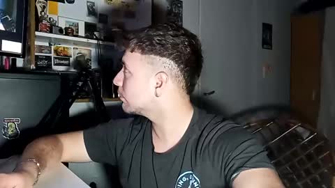 Snapshot of gferrari1996 chatting on September 16, 6:58 am gferrari1996 online show from September 16, 6:58 am