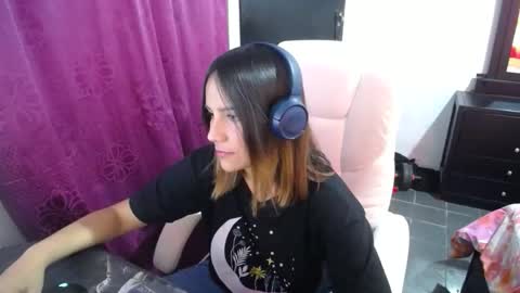 Snapshot of ggemas chatting on April 8, 4:29 pm ggemas online show from April 8, 4:29 pm