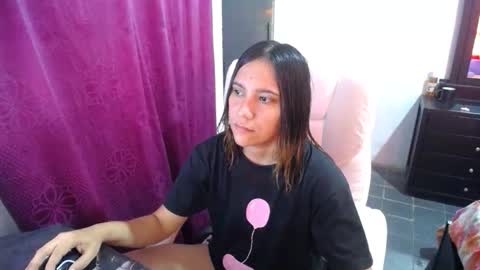 Snapshot of ggemas chatting on April 19, 2:27 pm ggemas online show from April 19, 2:27 pm