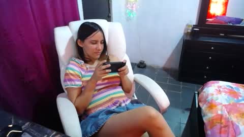 Snapshot of ggemas chatting on April 23, 1:57 pm ggemas online show from April 23, 1:57 pm