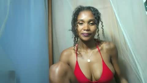 Snapshot of gggloria chatting on September 19, 6:19 pm gggloria online show from September 19, 6:19 pm