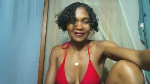 Snapshot of gggloria chatting on November 27, 7:05 pm gggloria online show from November 27, 7:05 pm